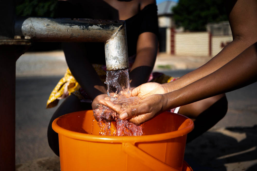 Supply drinking water - pouring water aimed to be supplied by Renewed Children Foundation